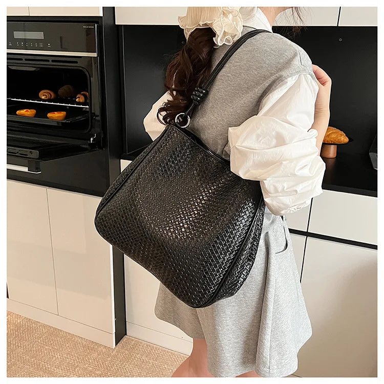 JetSet Babe™  Expandable Tote Bag