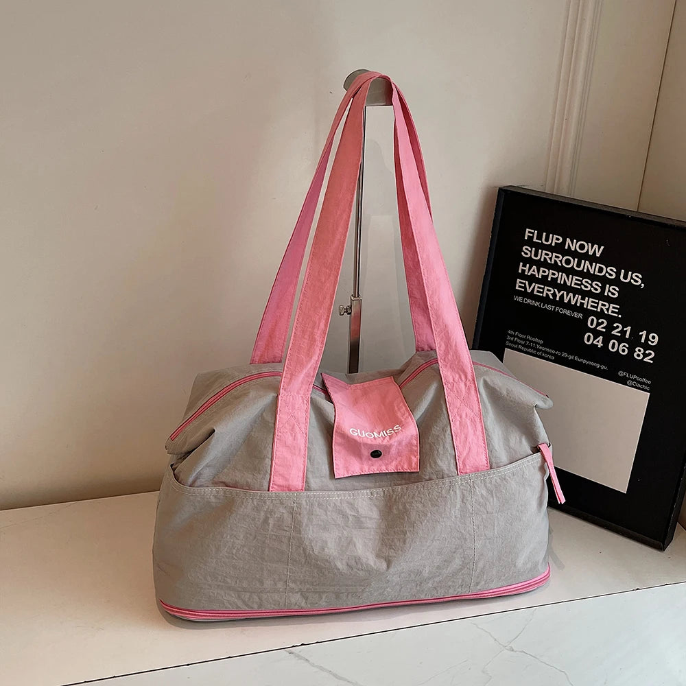 GlowHaul™ Travel Tote – Your Foldable + Fashionable Getaway Sidekick