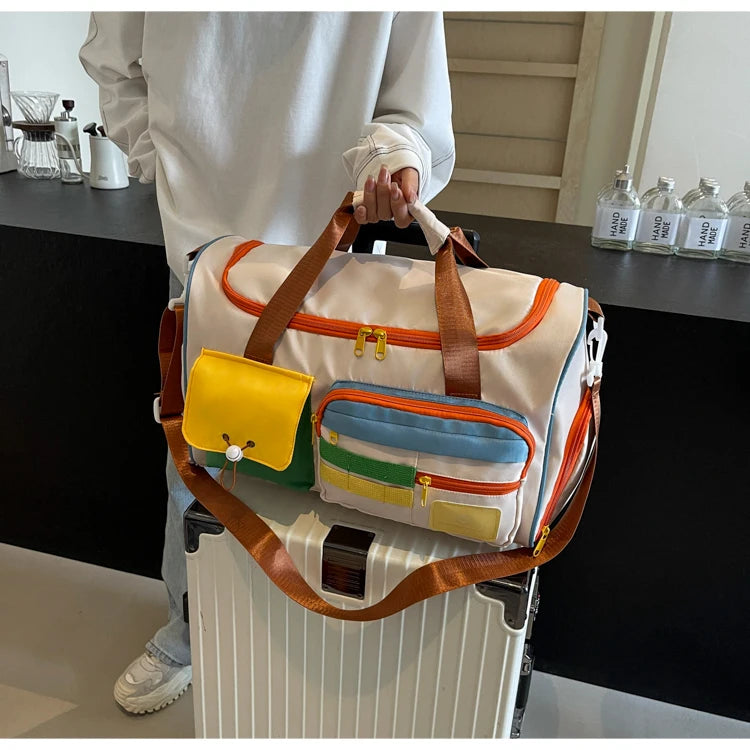 ColorTheory™ Weekender Bag – Designed to Carry Creativity in Style