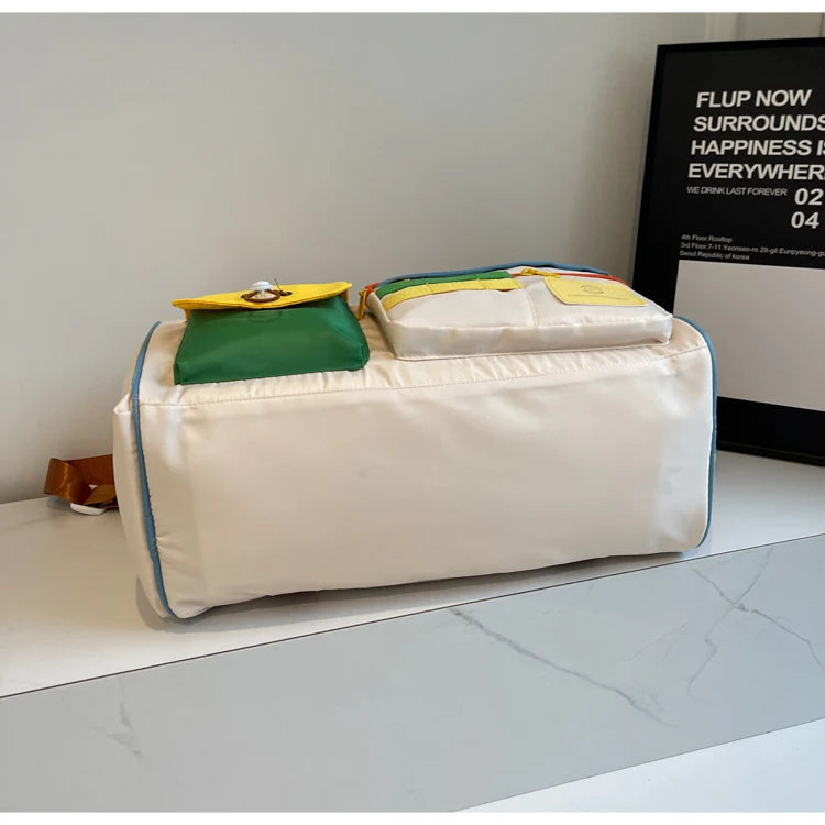 ColorTheory™ Weekender Bag – Designed to Carry Creativity in Style