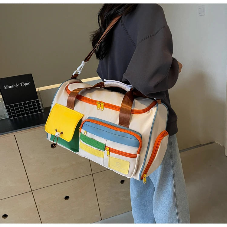 ColorTheory™ Weekender Bag – Designed to Carry Creativity in Style