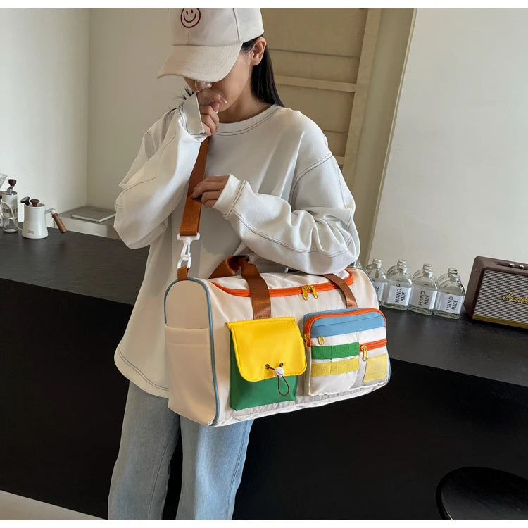 ColorTheory™ Weekender Bag – Designed to Carry Creativity in Style