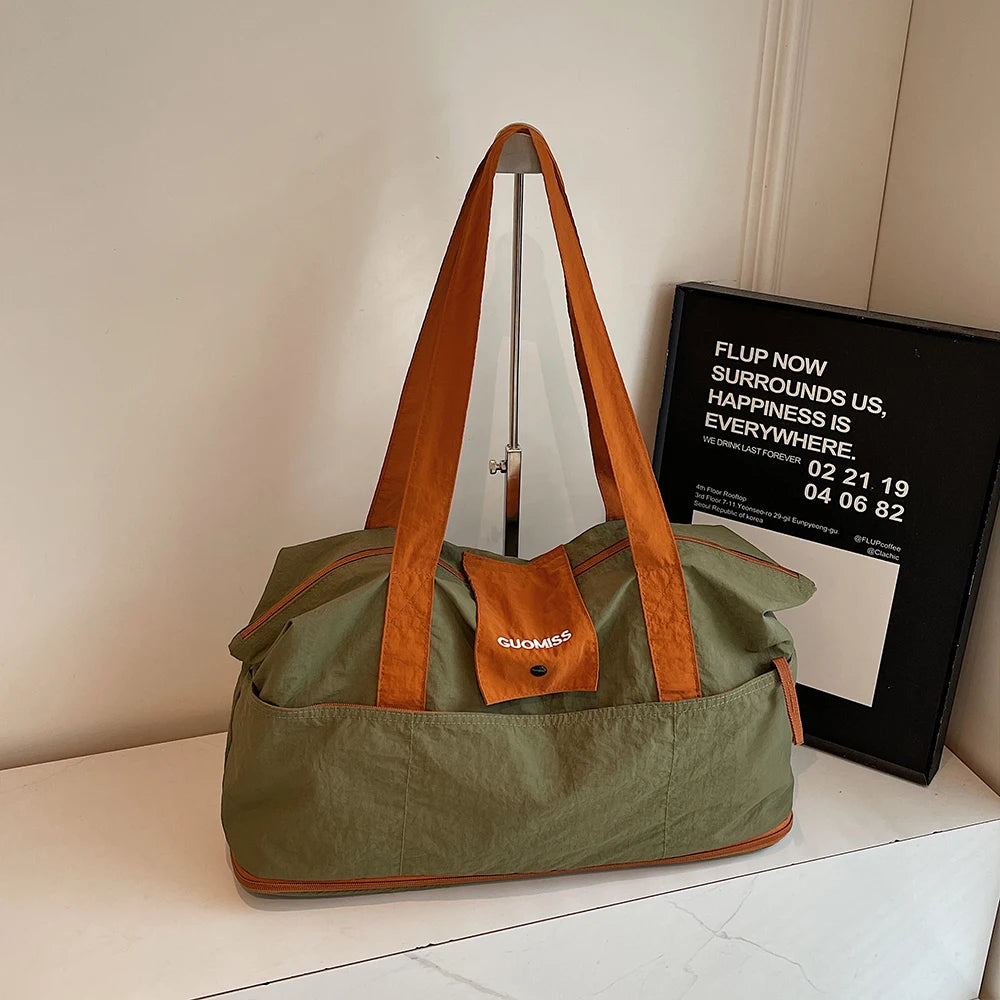 GlowHaul™ Travel Tote – Your Foldable + Fashionable Getaway Sidekick