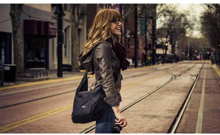 Lowepro Passport Sling III – Compact DSLR Camera Sling Bag for On-the-Go Creators